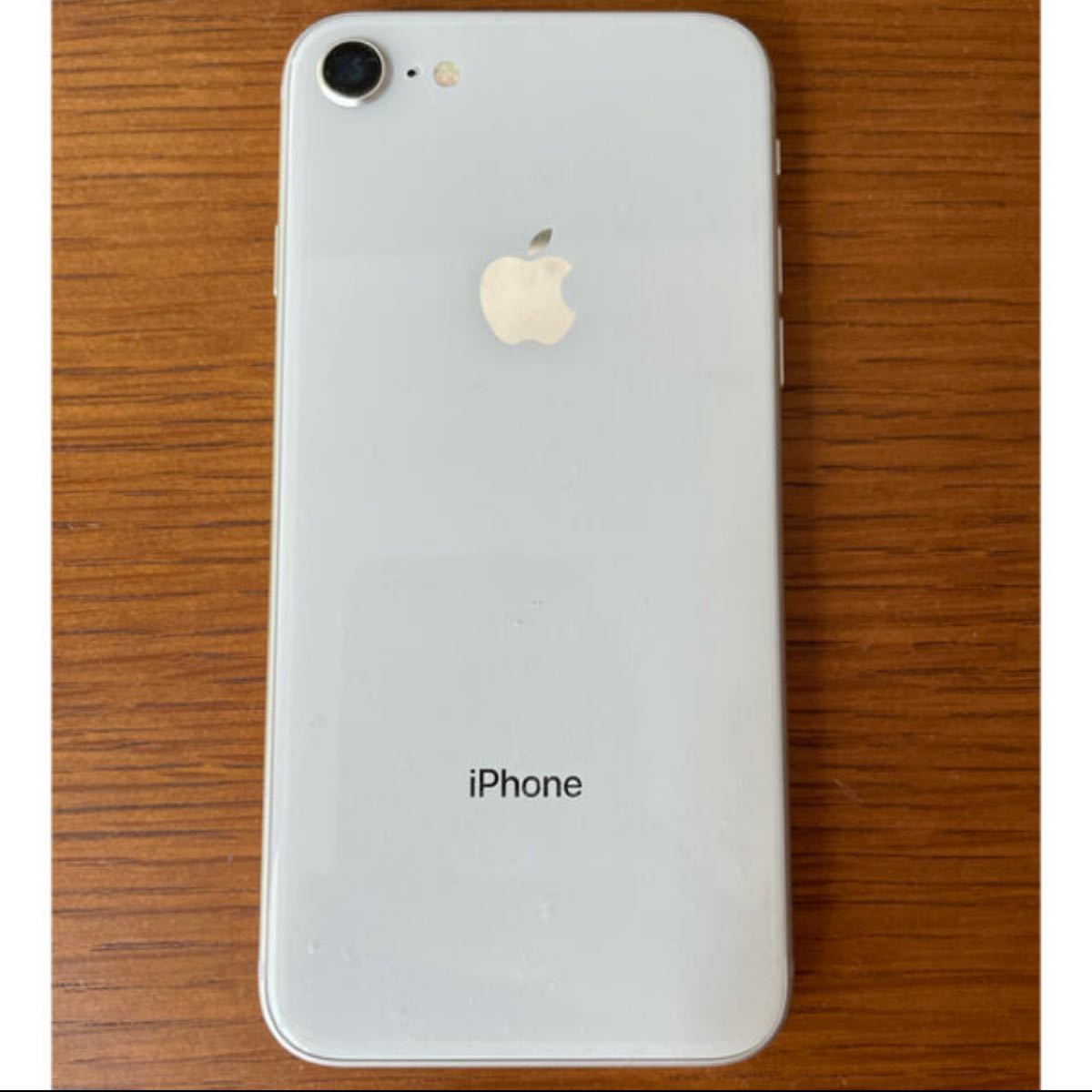 iPhone8 ホワイト　SIMフリー