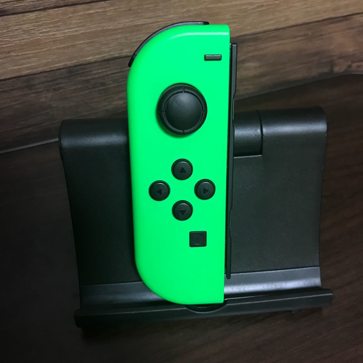 Nintendo Switch ジョイコン L ネオングリーン SG1