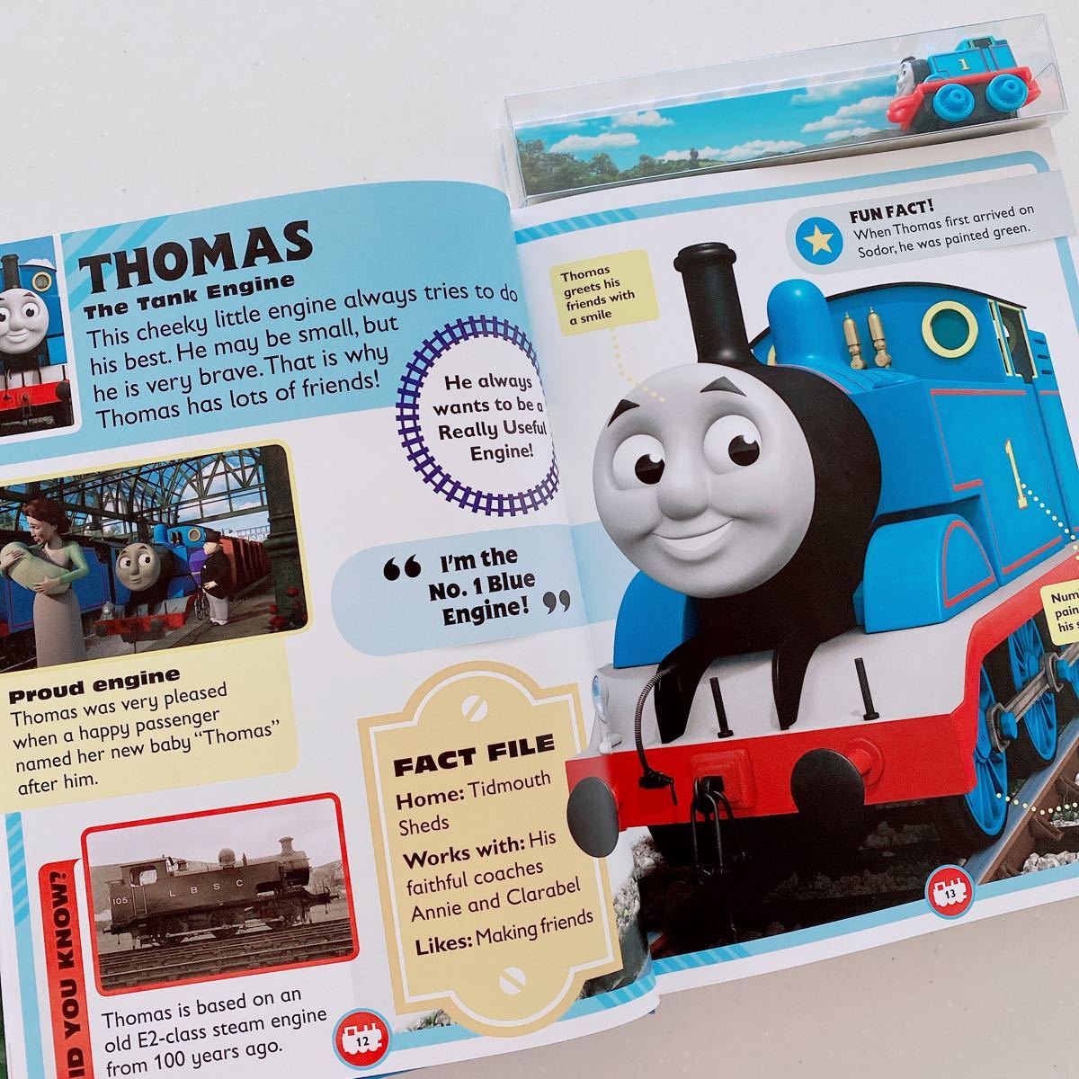 Paypayフリマ 機関車トーマス 英語絵本 図鑑 辞書 洋書 英語 絵本 ミニミニトーマス 大図鑑 Paypayフリマ 機関車トーマス 英語絵本 図鑑 辞書 洋書 英語 絵本 ミニミニトーマス 大図鑑