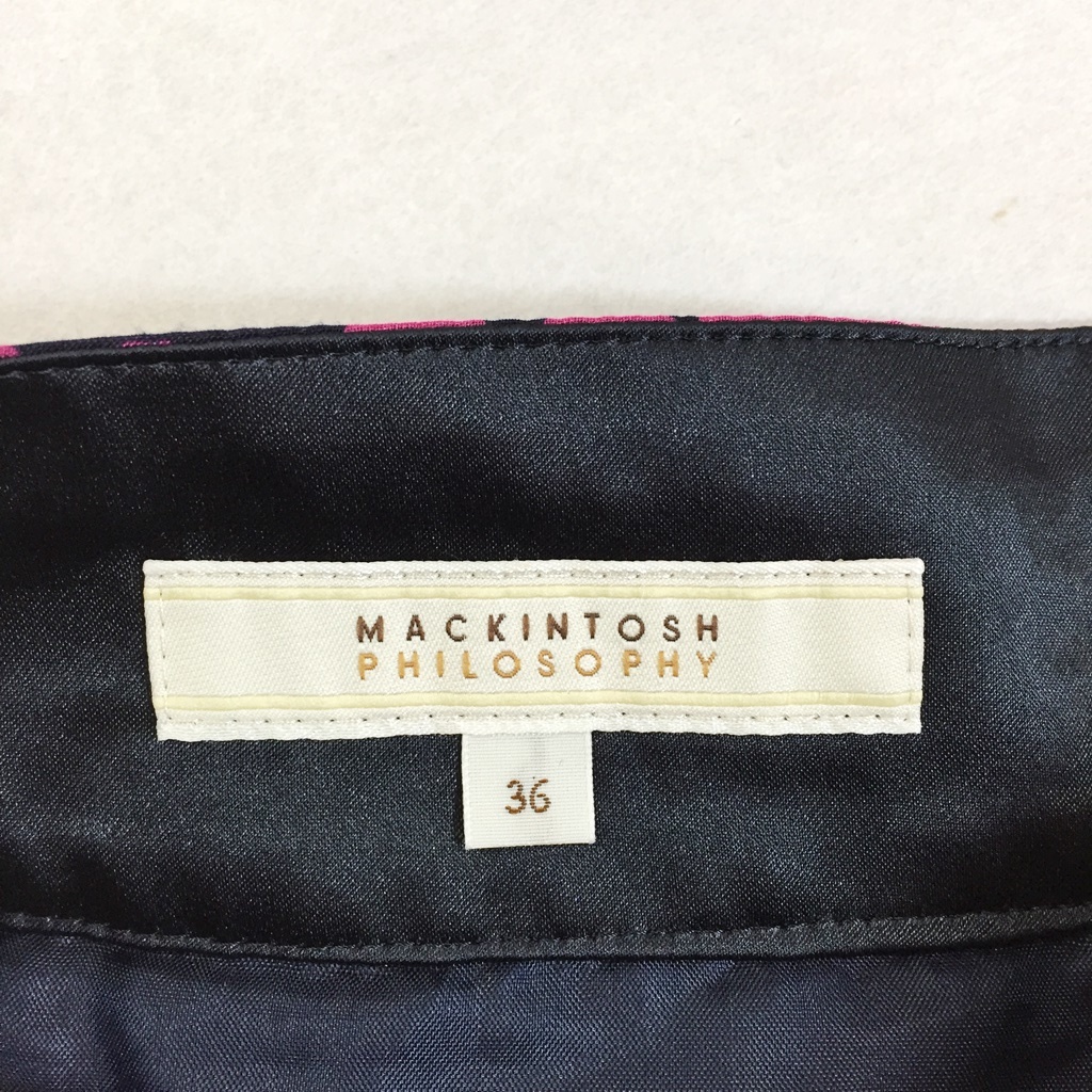 【人気】MACKINTOSH PHILOSOPHY/マッキントッシュ フィロソフィー 膝丈 フリル スカート 裏地あり 総柄 ブラックベース サイズ36/S1652_画像5