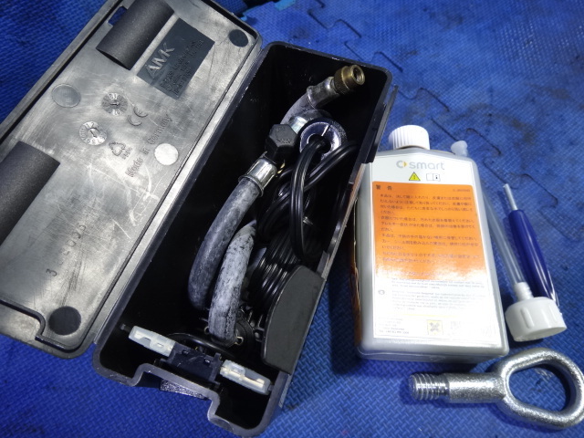  Smart For Two 450332 450 series etc. original flat tire repair kit electric air pump [2147]