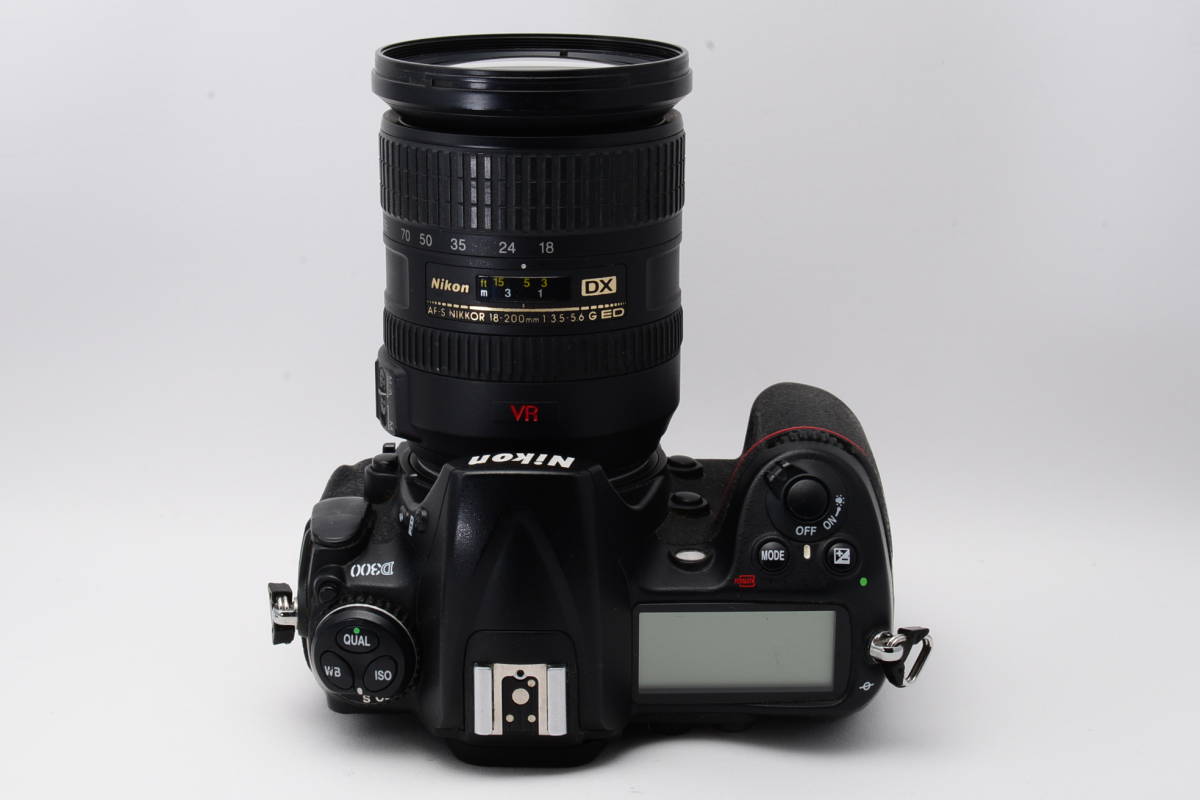 ヤフオク! - 良品 ニコン Nikon デジタル一眼レフカメラ D30