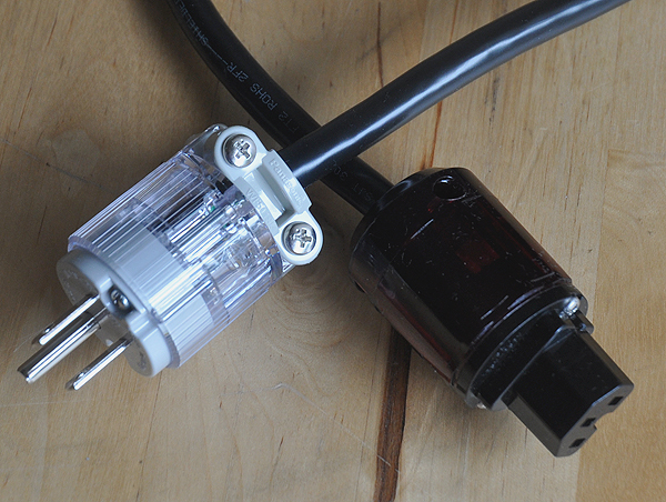 BELDEN 19364 standard / power supply cable 2m