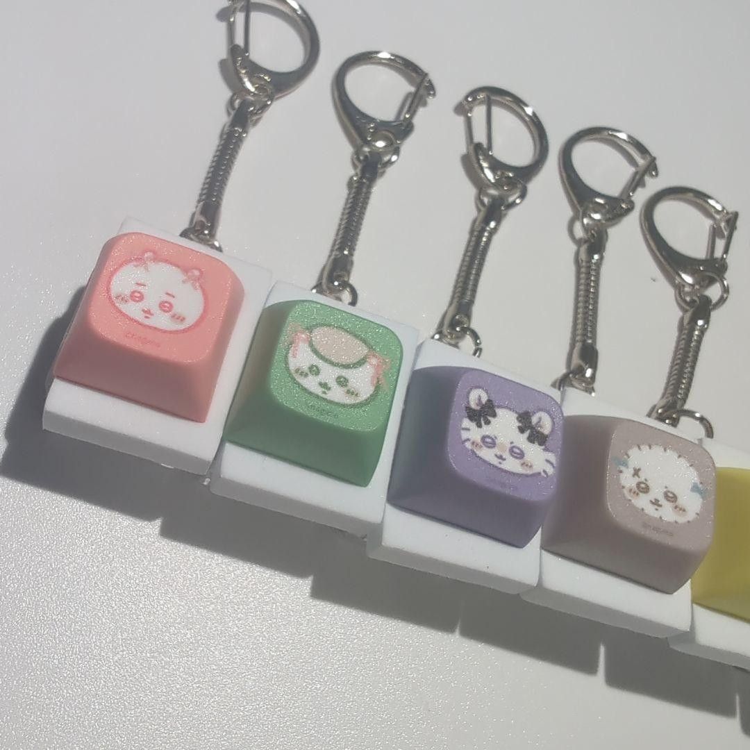 韓国限定 ちいかわ キーキャップ キーリング 光る 8種類 コンプリート