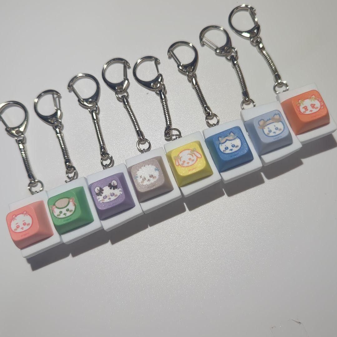 ちいかわ 韓国限定 キーキャップ キーリング　光る ８種類　コンプリート 韓国限定 ちいかわ キーキャップ キーリング 光る 8種類 コンプリート
