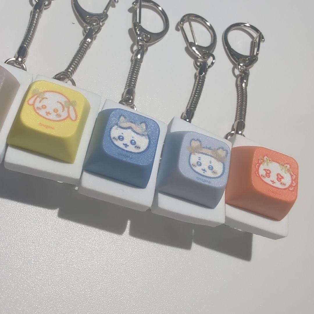韓国限定 ちいかわ キーキャップ キーリング 光る 8種類 コンプリート