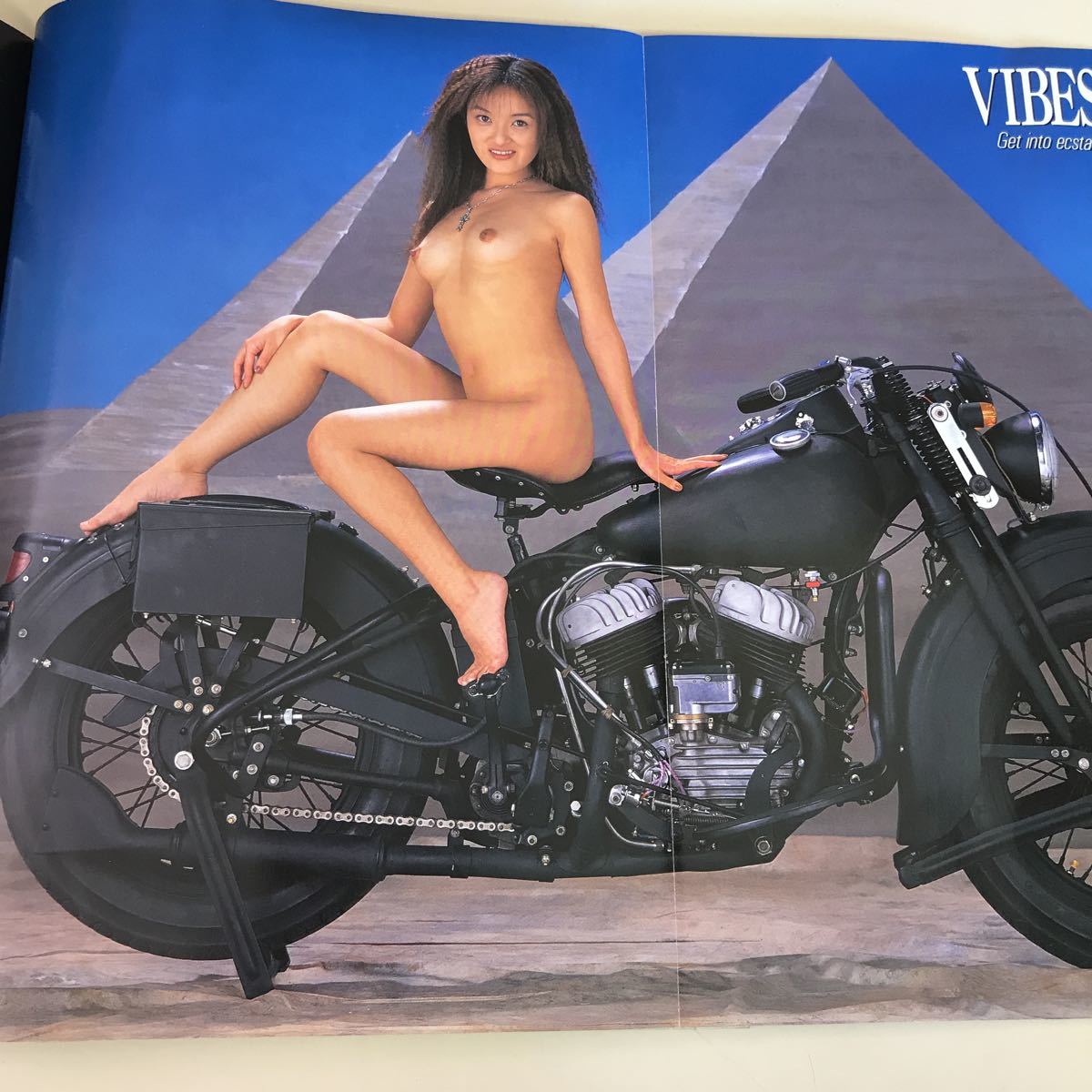 【中古本】VIBES バイブズ 1997年4月号 Vol.42 ハーレーダビッドソン ライフマガジン なかざわれいこ_画像3