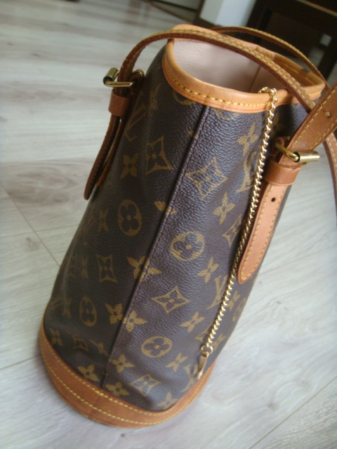 LOUIS VUITTON ルイ・ヴィトン　モノグラム　バケット PM_画像4