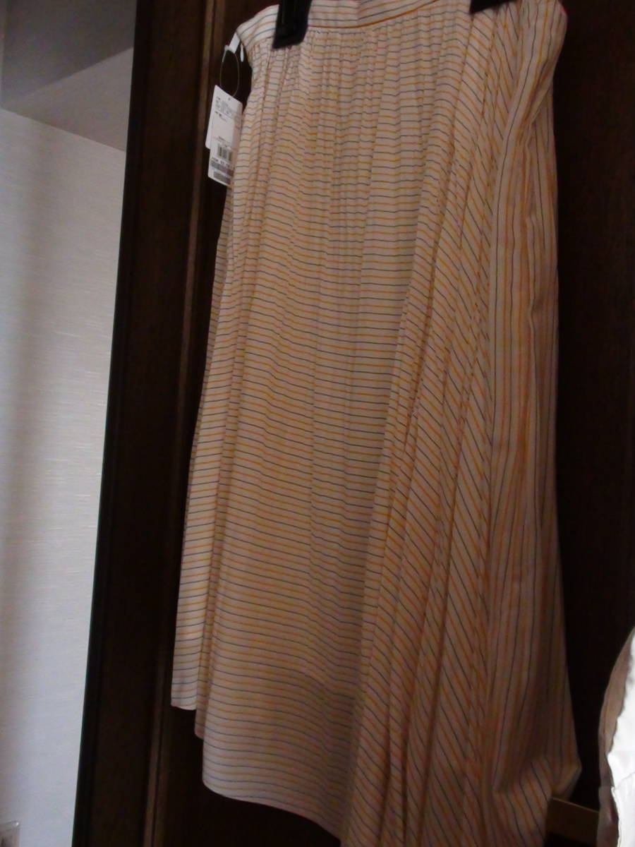  новый товар с биркой UNTITLED Untitled 50 большой размер юбка обычная цена 20000 иен + налог сделано в Японии 