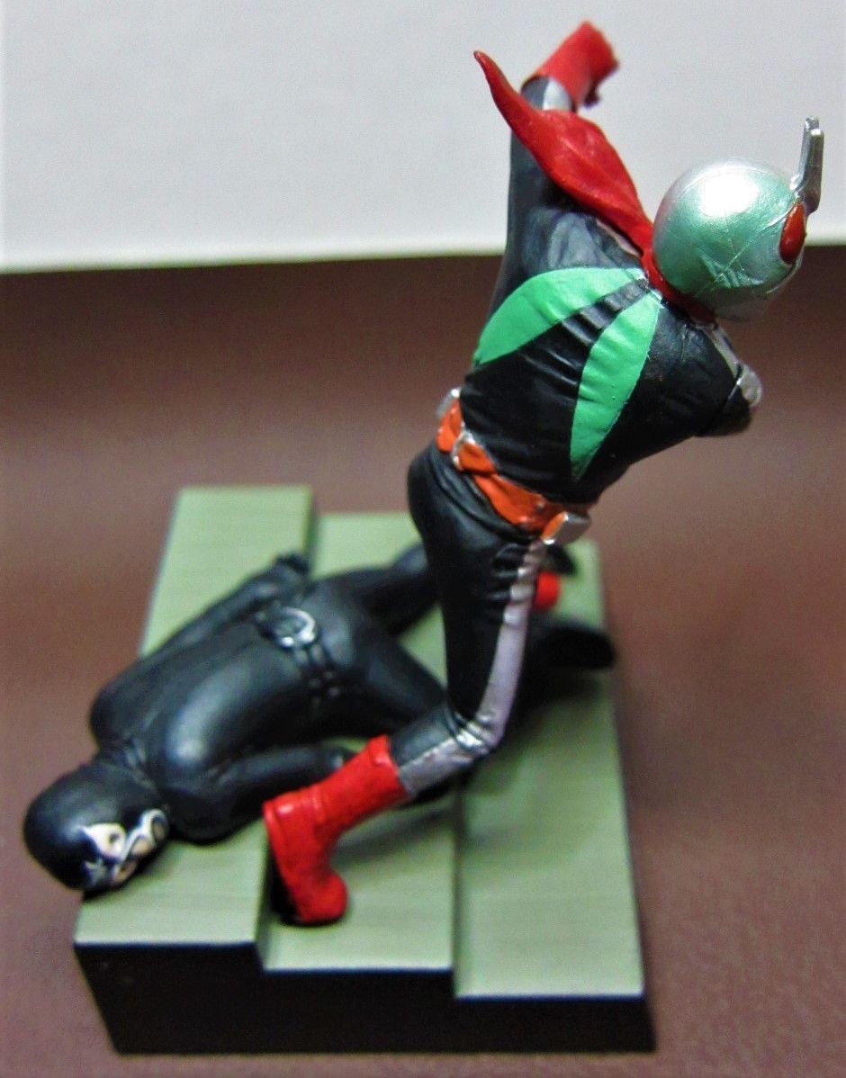  название . серии * rider . имена .2*SP. Kamen Rider новый 2 номер + шокер воин * Secret * б/у товар *BANDAI2003