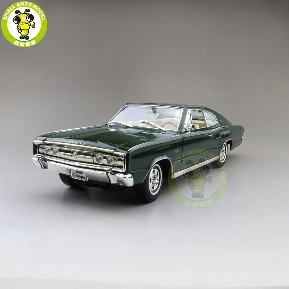 送料無料 1/18 1966 DODGE CHARGER マッスルカー アメ車 緑 グリーン ミニカー ダイキャストカー モデルカー コレクション インテリア 人気