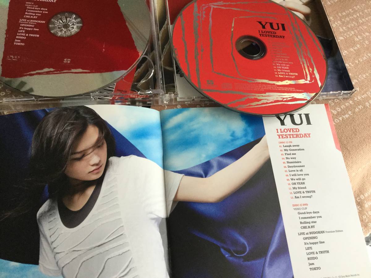 YUI ♪♪ I LOVED YESTERDAY 初回生産限定盤　CD+DVD Namidairo LOVE&TRUTH My Genelation CHE.R.RY(DVD)_画像2