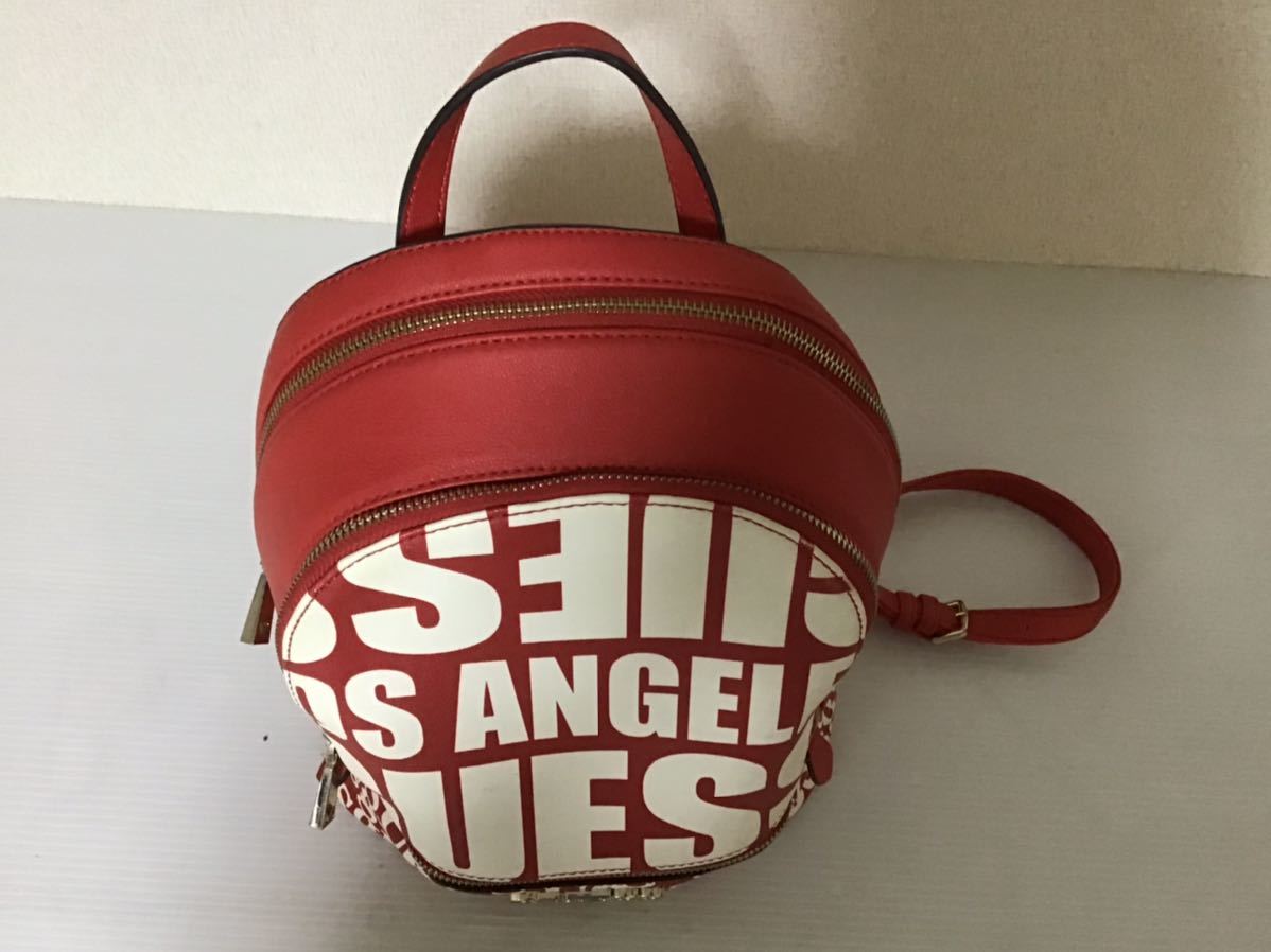 GUESS/ゲス リュック 赤×白 レディース レザー マルチロゴ GUESS/ゲス リュック 赤×白 レディース レザー マルチロゴ