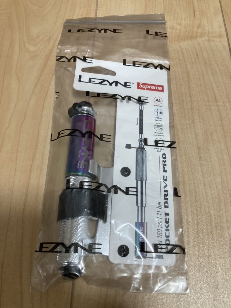 素晴らしい外見 自転車 レザイン シュプリーム Iridescent Pump Bike Pro Drive Pocket Lezyne Supreme 21SS 即決送料無料!! 携帯ポンプ 虹色 空気入れ 携帯型 素晴らしい外見 自転車 レザイン シュプリーム Iridescent Pump Bike Pro Drive Pocket Lezyne Supreme 21SS 即決送料無料!! 携帯ポンプ 虹色 空気入れ 携帯型