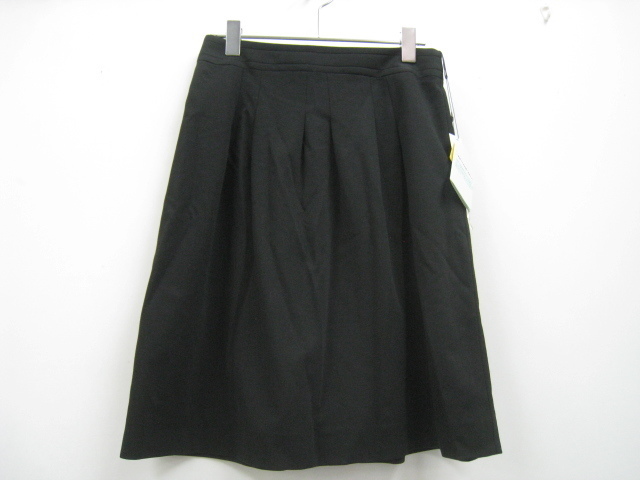 新品 KUMIKYOKU 組曲 スカート 黒 ブラック サイズ1 後ろファスナー付き _画像1