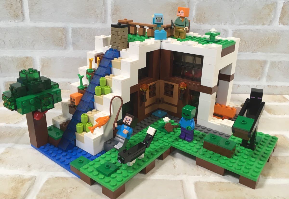 LEGO レゴ マインクラフト 滝のふもと 21134｜PayPayフリマ