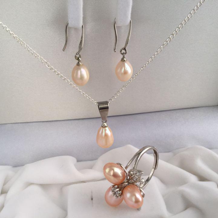 真珠リング指輪＋真珠ピアス＋真珠一粒トップネックレスセット（¥9,200