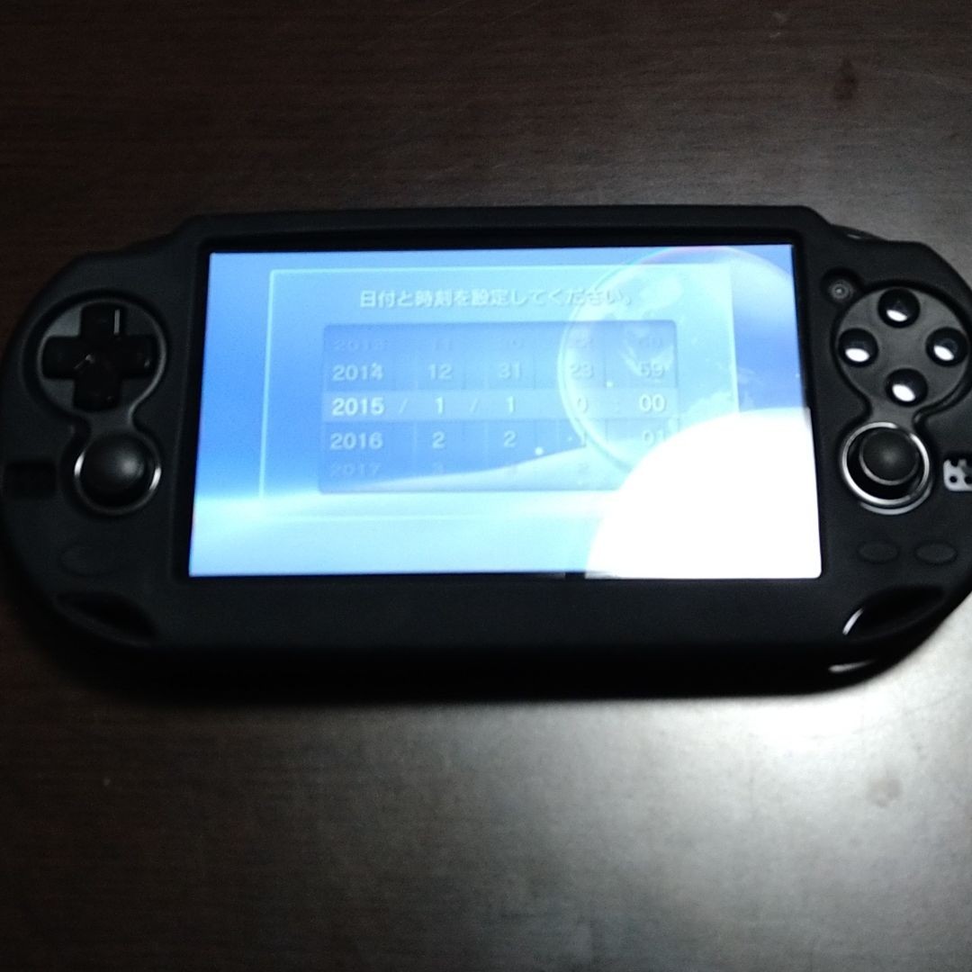 【美品】PS Vita PCH-1000　クリスタルブラック　 SONY