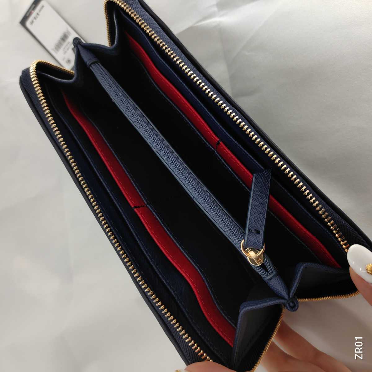 送料無料◇新品◇ネイビー◇TOMMY HILFIGER◇トミーヒルフィガー◇財布_画像3