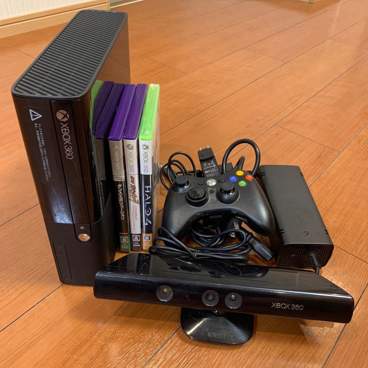 XBOX360 E CONSOLE 1538 Microsoft Kinect ソフト コントローラー ケーブル類 セット