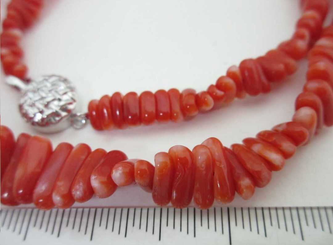 [TOP]. red .. coral 30.5g necklace loose bracele netsuke d472.