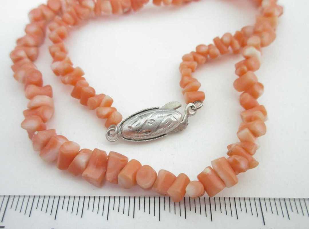 [TOP].. coral necklace set loose bracele netsuke d754.