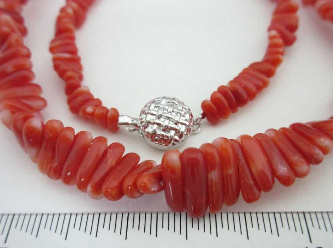 [TOP]. red .. coral 30.5g necklace loose bracele netsuke d472.