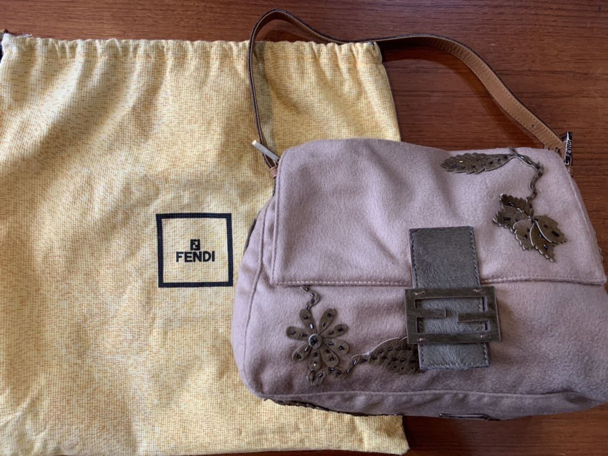 完売】 FENDI フェンディ マンマ ショルダーバッグ 送料無料
