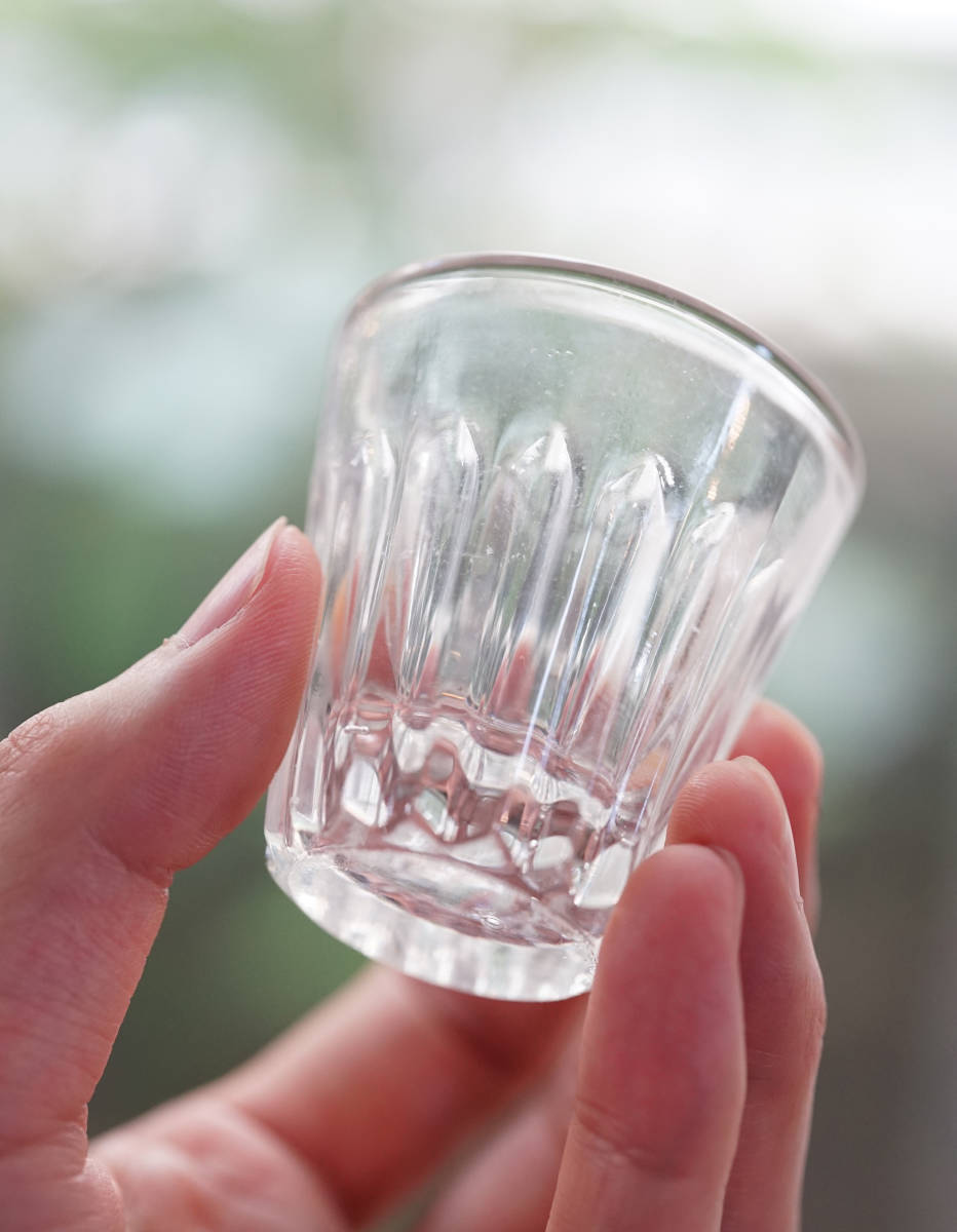 古い型ガラスのトロンプルイユのショットグラス リキュールグラス / 19-20世紀・フランス / 硝子 ワイングラス アンティーク 古道具 D_画像2