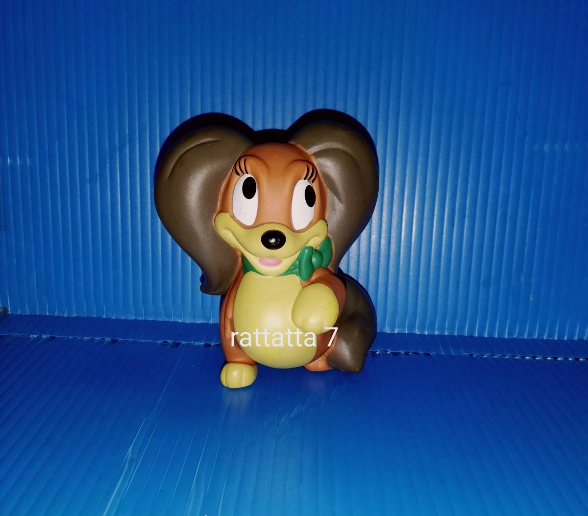 ☆Disney☆Pluto☆Fifi the Peke☆フィフィ☆ペキニーズ☆犬☆ソフビ☆人形☆プルート☆ディズニー_画像1