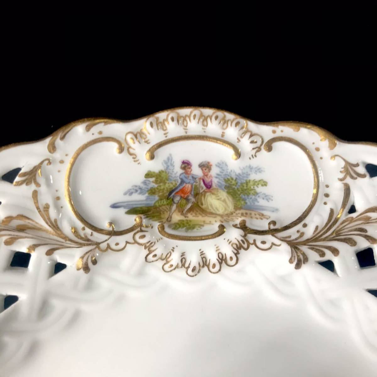 Meissen 古マイセン/※美術館級 超レア1級品 ワトー上級4面絵付 透かし