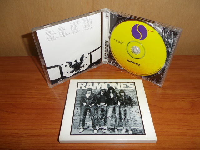 Ramones / Ramones (輸入盤CD) ボーナス8曲 ラモーンズ