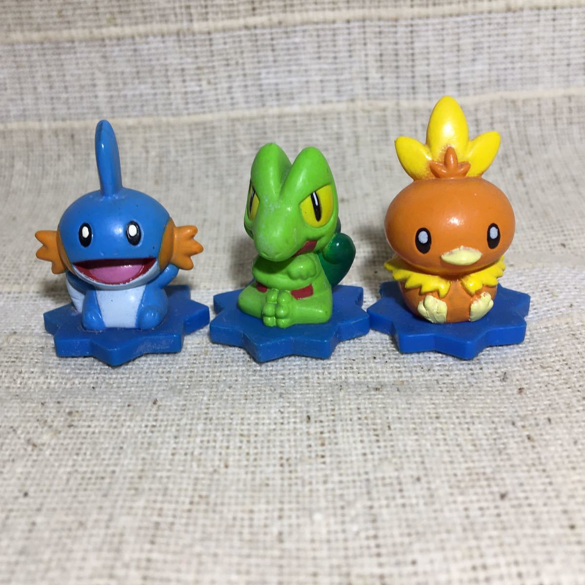 ポケモン びっくらたまご フィギュア アチャモ キモリ ミズゴロウ ポケットモンスター 売買されたオークション情報 Yahooの商品情報をアーカイブ公開 オークファン Aucfan Com