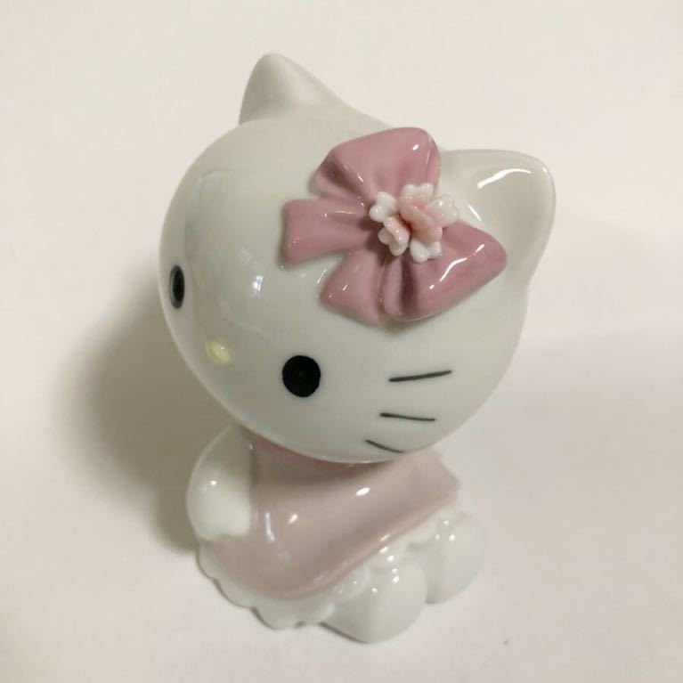 リヤドロ　NAO　おめかしハローキティ　Hello Kitty 陶器 31Bl+eURKQL.jpg_BO30,255,255,