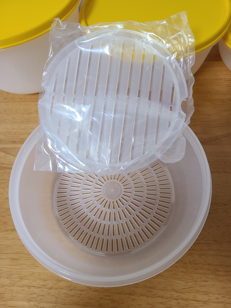 Tupperware タッパーウェア 容器セット ボウルセット 未使用品 Tupperware タッパーウェア 容器セット ボウルセット 未使用品