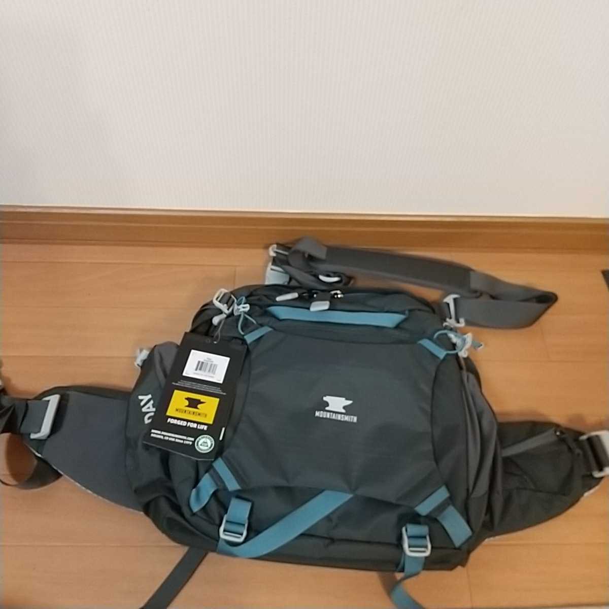 魅力的な価格 MOUNTAINSMITH Grey 13Ｌ Asphalt マウンテンスミス デイ