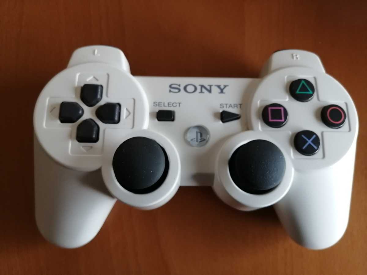 美品　PS3 ワイヤレスコントローラ (DUALSHOCK3) ホワイト 純正 動作確認済　デュアルショック3