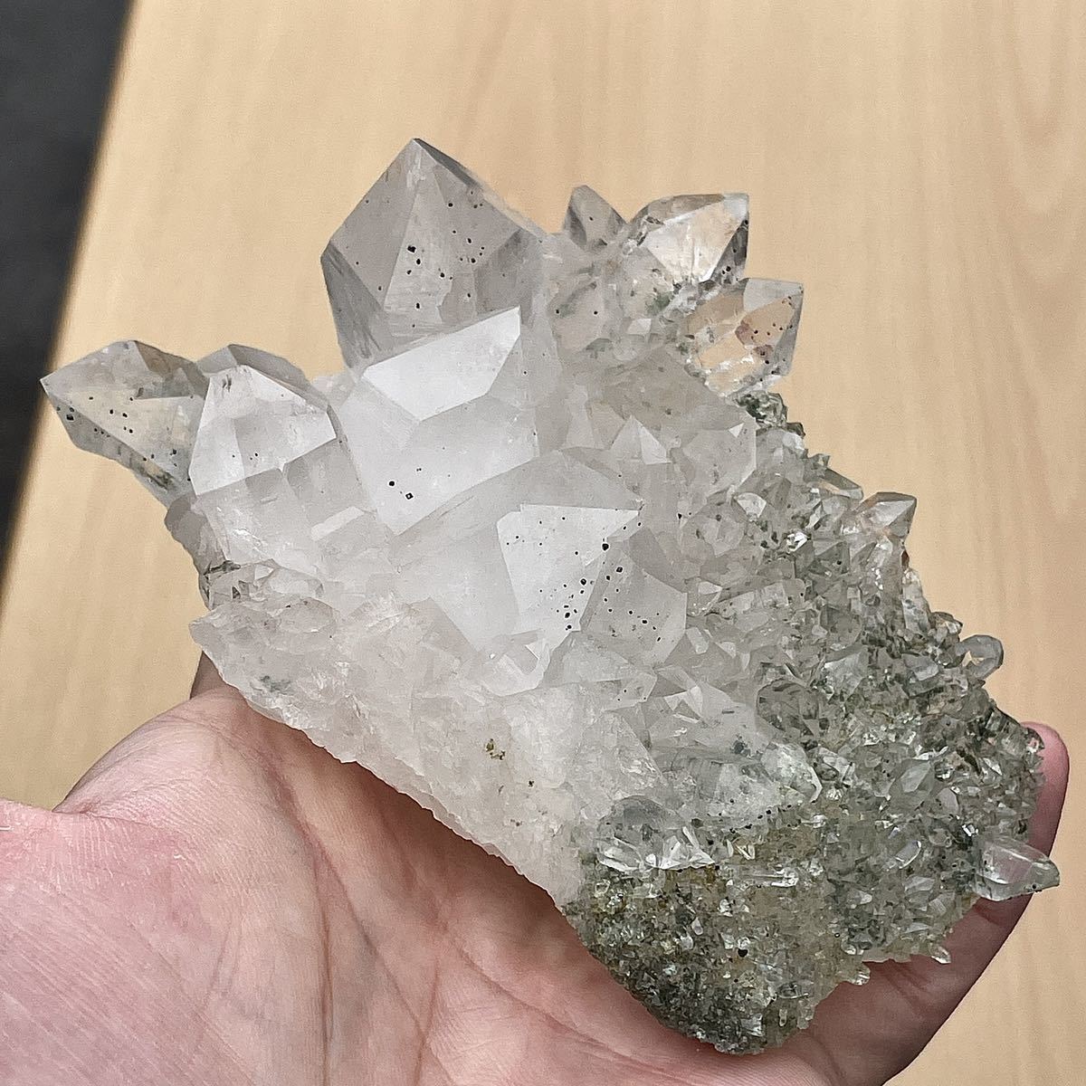 ハイクオリティ ヒマラヤ水晶 マニハール産 クラスター 29 ルチル入り