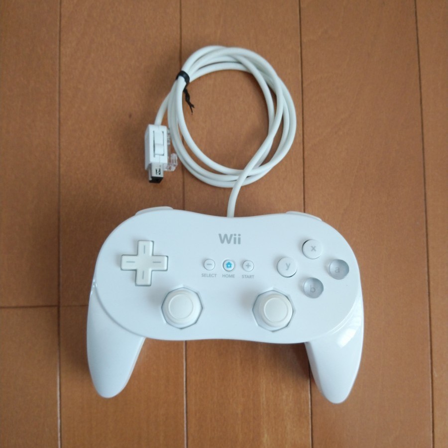 Wii クラシックコントローラ PRO