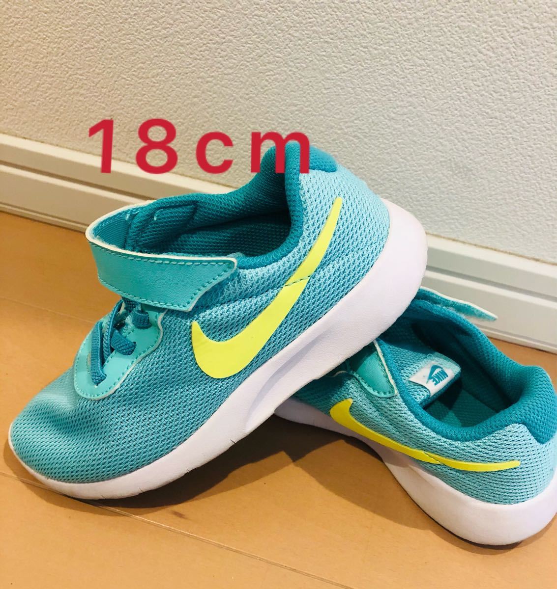 Paypayフリマ Nikeナイキキッズシューズ スニーカー 夏用18cm Paypayフリマ Nikeナイキキッズシューズ スニーカー 夏用18cm