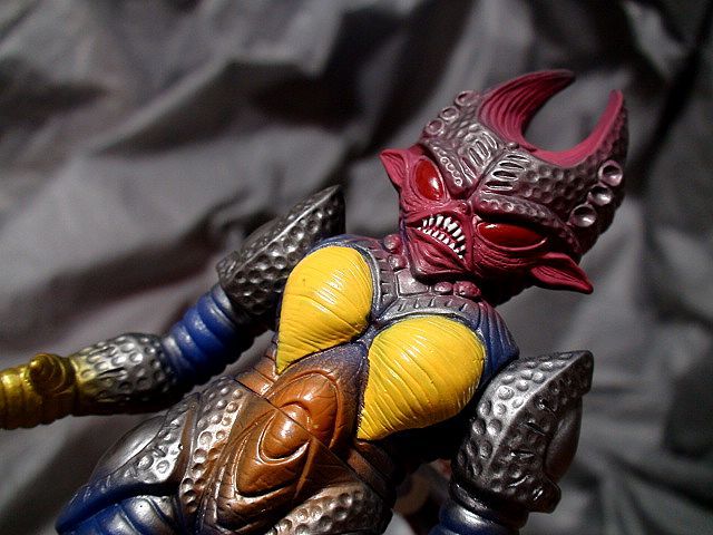 ウルトラマンゼアス④木U旧型 バンダイ タグ付 怪獣 ソフビ 人形 レディベンゼン星人 1997年「検 東宝映画 ウルトラ怪獣シリーズ_画像3