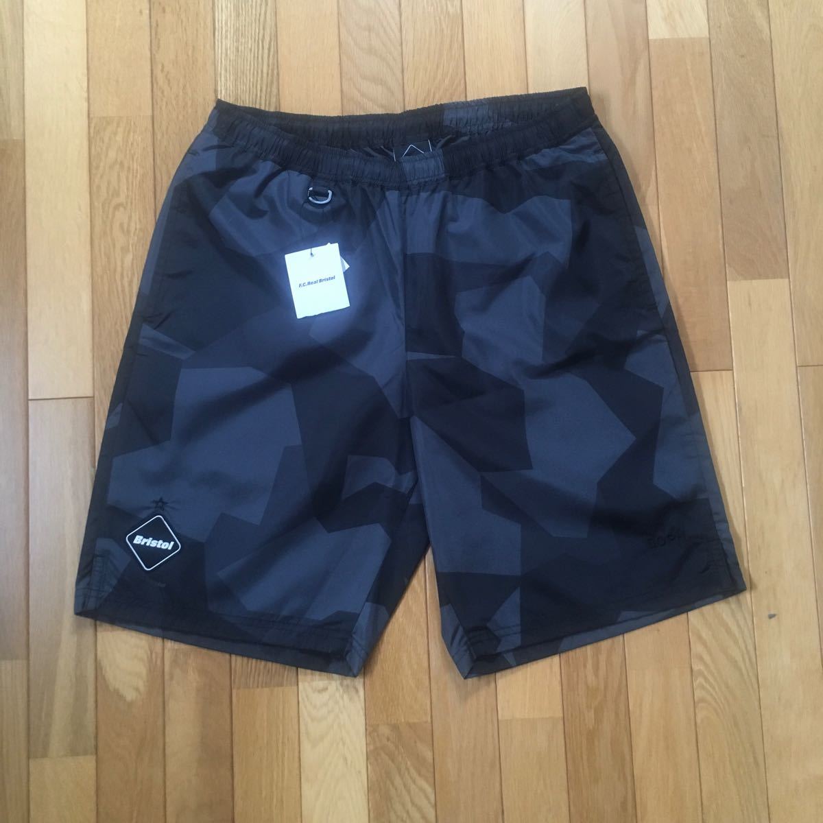 タグ付き FCRB/エフシーアールビー ショートパンツ | noonanwaste.com
