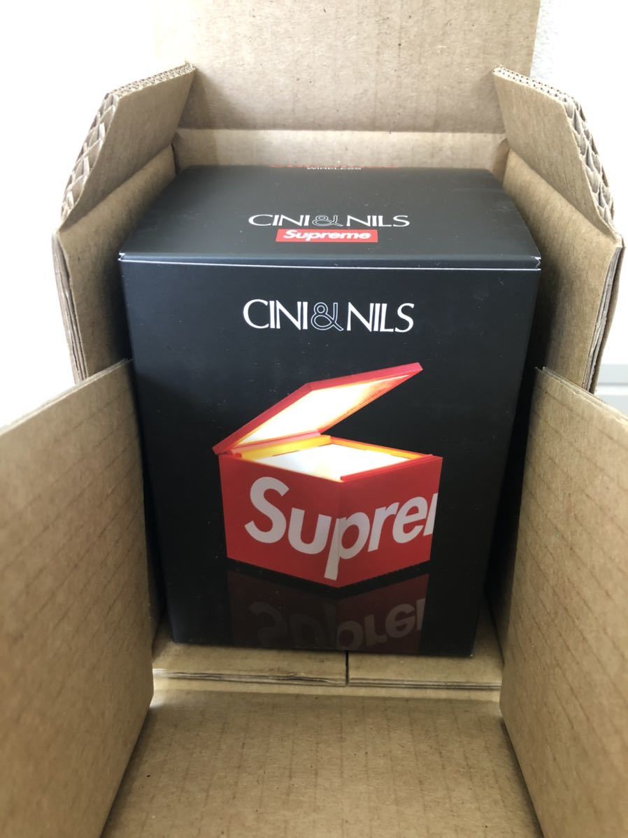 新品未使用 Supreme Cini & Nils Cuboluce Table Lamp Red SS21 シュプリーム テーブルランプ すぐ発送可能の画像1