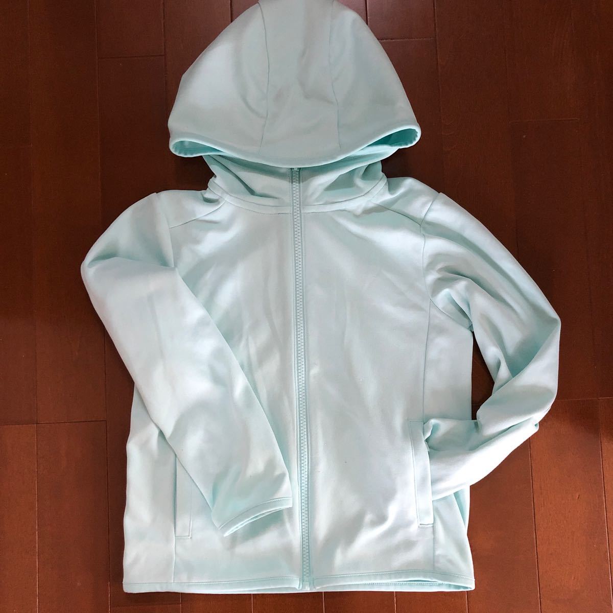 Paypayフリマ ユニクロ Uvカットパーカー 130 Paypayフリマ ユニクロ Uvカットパーカー 130