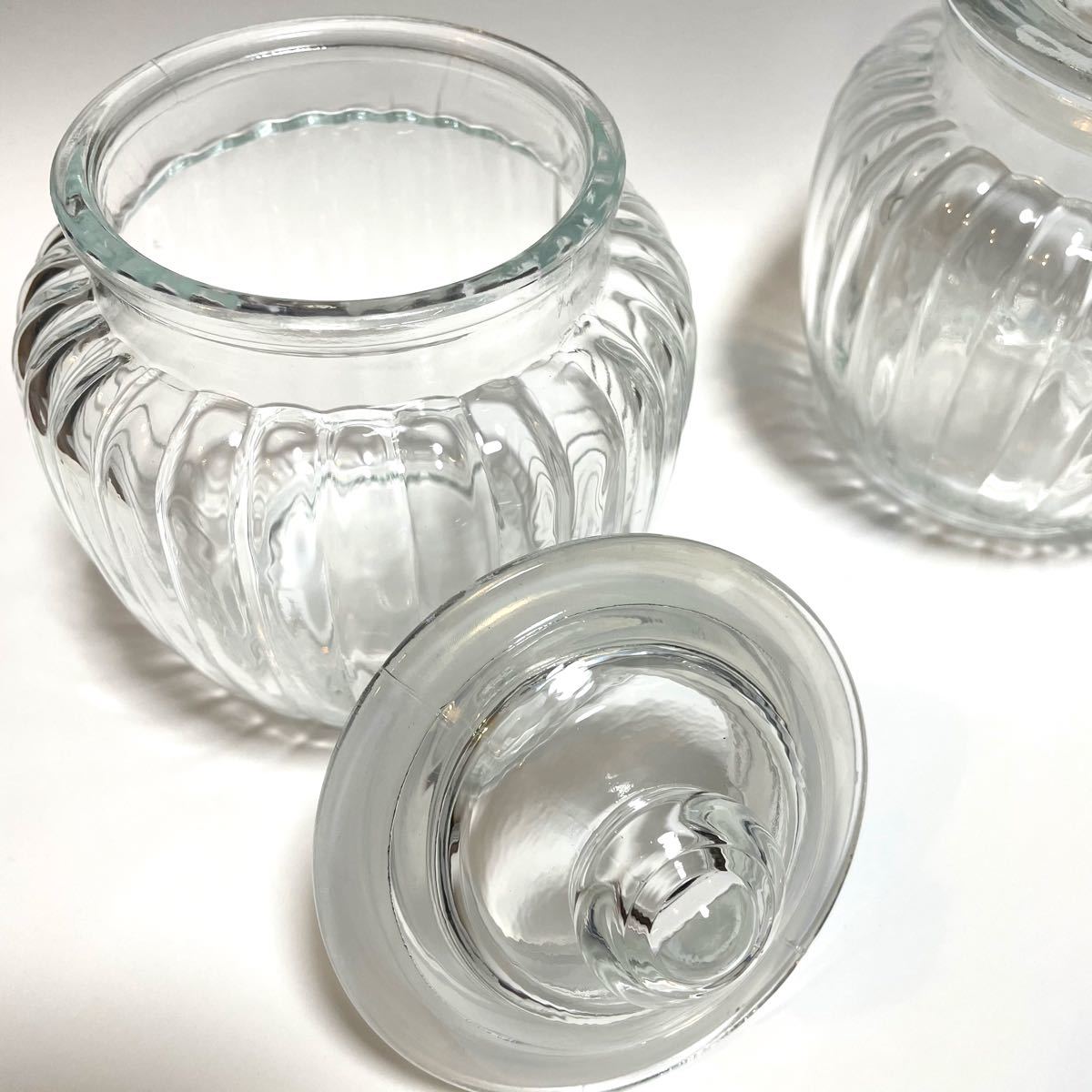 ガラスキャニスター ガラス瓶　蓋付き　レトロ　アンティーク　ガラスキャニスター