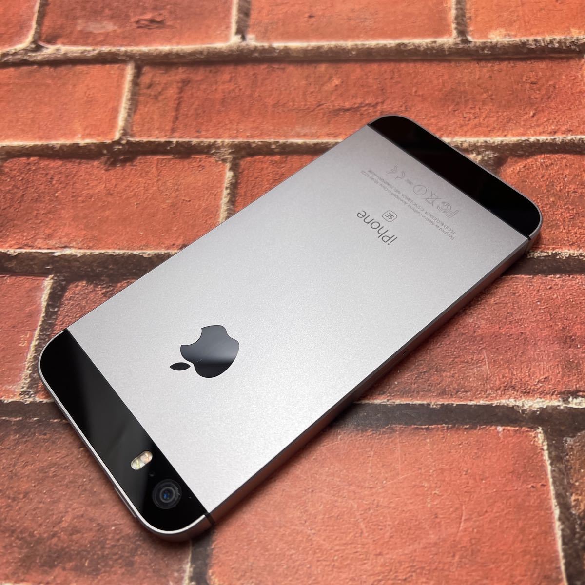 Paypayフリマ Iphonese 32gb スペースグレイ Simフリー Paypayフリマ Iphonese 32gb スペースグレイ Simフリー