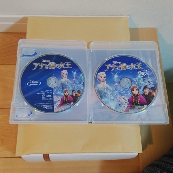 値下げ。本日発送できます。アナと雪の女王　MovieNEX DVD 、Blu-ray　2枚セット