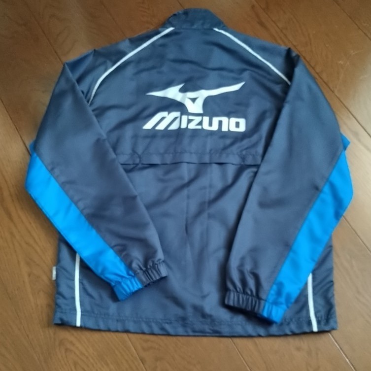 MIZUNO　ウィンドブレーカー　150cm