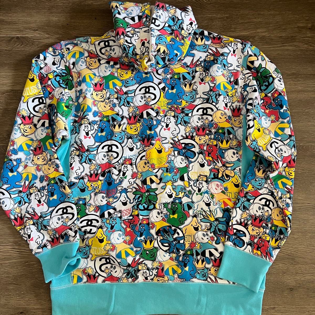 STUSSY 総柄 HEADZ ジップアップパーカー マルチカラー キャラクター