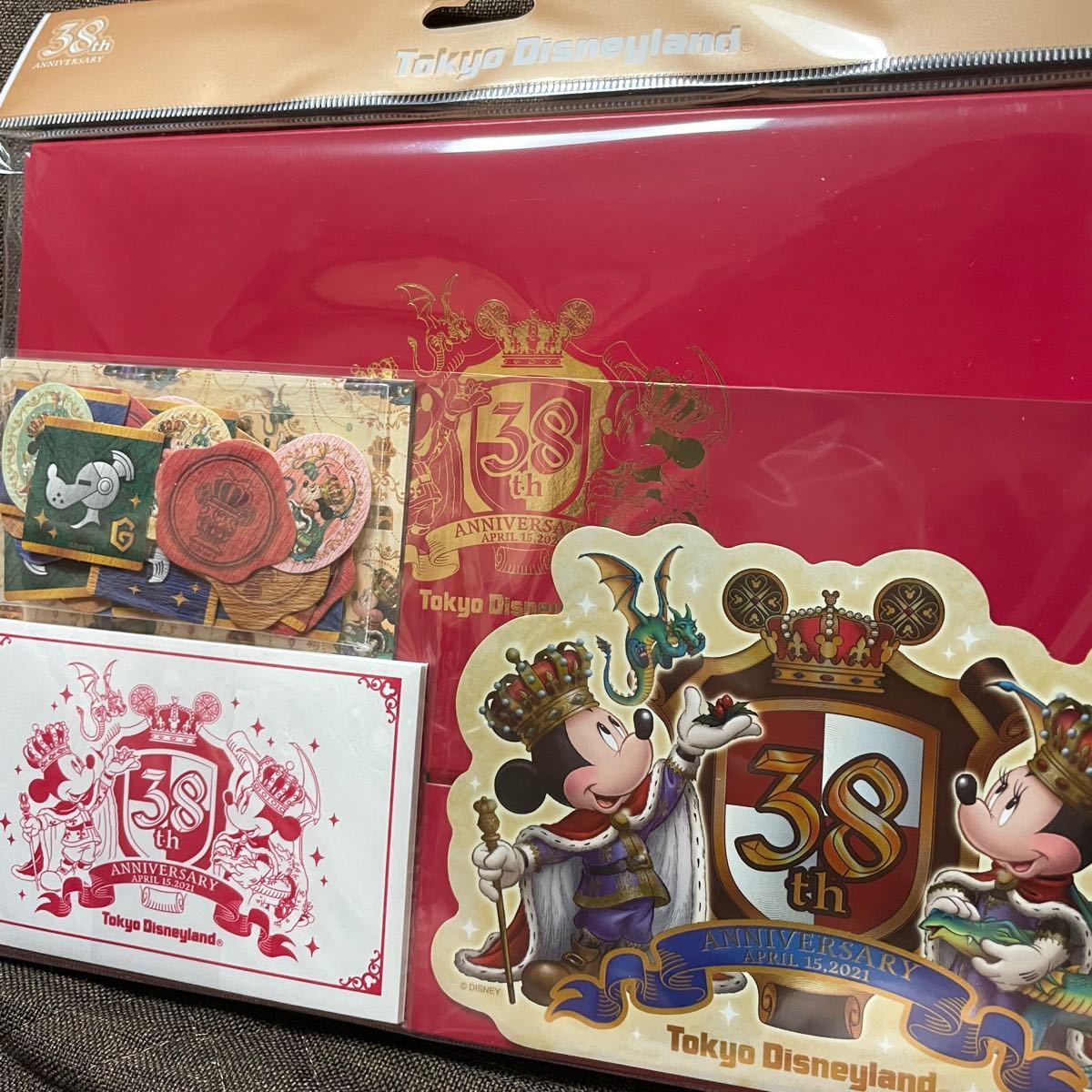 Paypayフリマ ディズニーランド ディズニー ミッキー ミニー ステッカー シール 便箋 封筒 ケース ステーショナリーセット 38周年 Paypayフリマ ディズニーランド ディズニー ミッキー ミニー ステッカー シール 便箋 封筒 ケース ステーショナリーセット 38周年